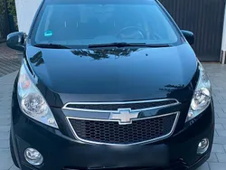 Schwarz Gebraucht 2010 Chevrolet Spark Kleinwagen | 3.199 € (Fairer Preis)