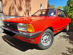 Rot Gebraucht 1980 Ford Taunus Limousine | 8.000 €