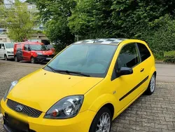 Gelb Gebraucht 2007 Ford Fiesta Kleinwagen | 3.999 €
