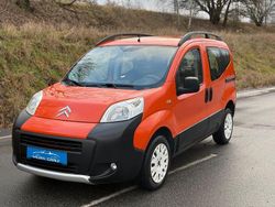 Orange Gebraucht 2010 Citroën Nemo Van / Kleinbus | 3.490 € (Etwas zu teuer)