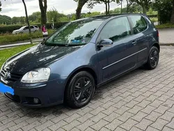 Blau Gebraucht 2007 VW Golf V Kleinwagen | 1.100 € (Fairer Preis)