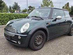 British racing green metallic Gebraucht 2006 Mini ONE Kleinwagen | 2.240 € (Guter Preis)