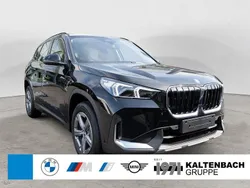 Schwarz ii Neu 2025 BMW X1 SUV | 42.390 € (Guter Preis)