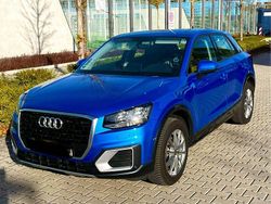 Blau Gebraucht 2017 Audi Q2 Design SUV | 17.800 € (Guter Preis)