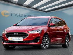 Rot Neu 2025 Ford Focus Kombi | 34.749 € (Teuer)