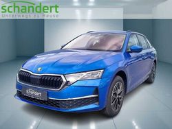 Raceblau metallic Neu 2025 Skoda Octavia Tour Kombi | 35.770 € (Teuer)