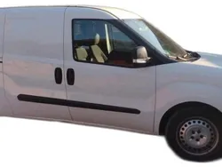 Weiß Gebraucht 2018 Opel Combo Van / Kleinbus | 7.200 €