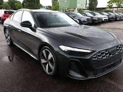 Mythosschwarz metallic Neu 2025 Audi A5 Sportback S-Line Kleinwagen | 49.269 €