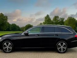 Schwarz Gebraucht 2020 Mercedes E220 Avantgarde Kombi | 29.900 € (Teuer)