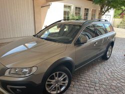 Beige Gebraucht 2014 Volvo XC70 Linje Svart Kombi | 14.000 € (Fairer Preis)