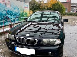Schwarz Gebraucht 2000 BMW 323 Basis Coupé | 4.000 € (Fairer Preis)