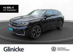 Grenadillschwarz metallic Gebraucht 2024 VW Touareg R-line SUV | 67.980 € (Guter Preis)