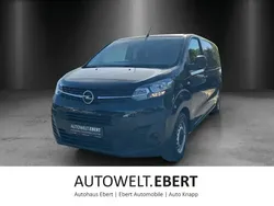 Diamant schwarz/karbon schwarz Gebraucht 2022 Opel Vivaro Van | 25.980 € (Teuer)
