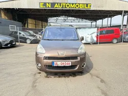 Grau Gebraucht 2012 Peugeot Partner Tepee Allure Van / Kleinbus | 7.999 € (Fairer Preis)