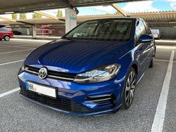 Blau Gebraucht 2018 VW Golf VII Highline Limousine | 15.450 € (Fairer Preis)