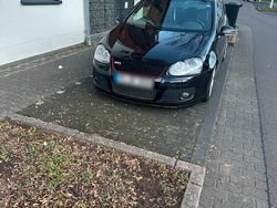 Schwarz Gebraucht 2007 VW Golf V Edition Kleinwagen | 5.500 €