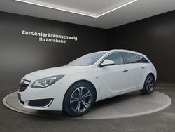 Weiß Gebraucht 2016 Opel Insignia Innovation Kombi | 8.999 € (Fairer Preis)