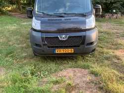 Schwarz Gebraucht 2014 Peugeot Boxer Van | 4.800 €