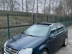 Blau Gebraucht 2008 VW Golf V Kombi | 2.800 € (Guter Preis)