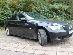Schwarz Gebraucht 2006 BMW 320 Kombi | 3.100 € (Fairer Preis)