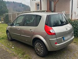 Braun Gebraucht 2007 Renault Scénic Van / Kleinbus | 1.280 €