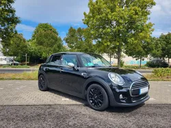 Schwarz Gebraucht 2016 Mini ONE Kleinwagen | 10.499 € (Fairer Preis)