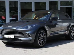 Xenon grey Gebraucht 2022 Aston Martin DBX SUV | 151.900 € (Etwas zu teuer)