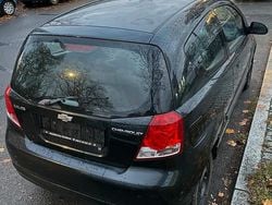 Schwarz Gebraucht 2005 Chevrolet Kalos SE Kleinwagen | 999 €