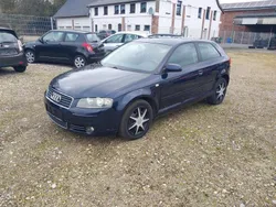 Blau Gebraucht 2003 Audi A3 Ambition Limousine | 4.950 € (Teuer)