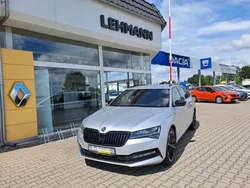 Silber Gebraucht 2022 Skoda Superb SportLine Kombi | 27.990 € (Guter Preis)