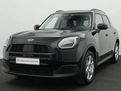 Schwarz Gebraucht 2024 Mini Countryman Classic SUV | 33.088 €