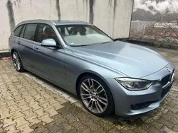 Blau Gebraucht 2013 BMW 320 Efficient Dynamics Kombi | 11.400 € (Fairer Preis)