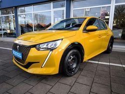 Gelb Gebraucht 2021 Peugeot e-208 Active Kleinwagen | 13.885 € (Fairer Preis)