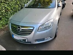 Silber Gebraucht 2010 Opel Insignia Kombi | 2.200 € (Superpreis)