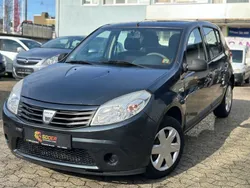 Grau Gebraucht 2008 Dacia Sandero Ambiance Kleinwagen | 2.299 € (Etwas zu teuer)