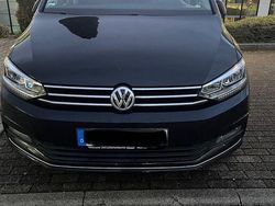 Schwarz Gebraucht 2016 VW Touran Highline Van / Kleinbus | 16.500 € (Guter Preis)