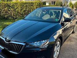 Schwarz Gebraucht 2021 Skoda Superb Kombi | 25.500 € (Fairer Preis)