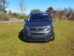 Gebraucht 2019 Peugeot Traveller Allure Van / Kleinbus | 24.999 € (Superpreis)