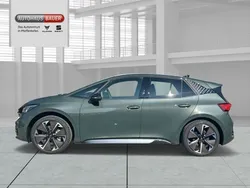 Dark forest metallic Neu 2024 Cupra Born VZ2 Kleinwagen | 53.486 € (Etwas zu teuer)
