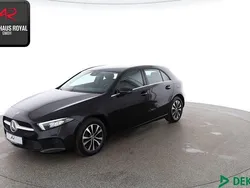Schwarz Gebraucht 2021 Mercedes A180 Style Limousine | 20.880 € (Superpreis)