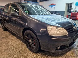 Blau Gebraucht 2004 VW Golf V Trendline Kleinwagen | 2.999 € (Fairer Preis)