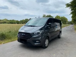 Grün Gebraucht 2020 Ford Transit Custom Trend Van / Kleinbus | 19.900 €
