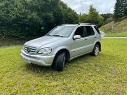 Silber Gebraucht 2005 Mercedes ML270 SUV | 5.500 €