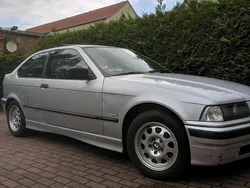 Silber Gebraucht 2000 BMW 2000 Limousine | 3.200 €