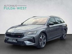 Grau Neu 2025 Skoda Octavia RS Kombi | 40.940 € (Guter Preis)