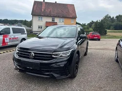 Deep black perleffekt Gebraucht 2024 VW Tiguan Allspace R-line SUV | 41.890 € (Fairer Preis)