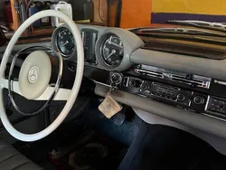 Blau Gebraucht 1969 Mercedes W111 SE Coupé | 36.500 €