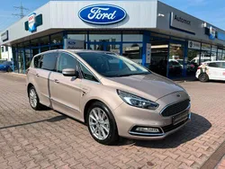 Beige Gebraucht 2019 Ford S-MAX Vignale Van / Kleinbus | 23.750 € (Guter Preis)