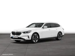 Weiß Gebraucht 2024 BMW 520 Kombi | 51.520 € (Superpreis)