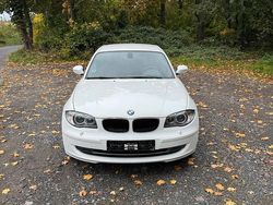 Weiß Gebraucht 2010 BMW 116 Kleinwagen | 5.995 € (Teuer)